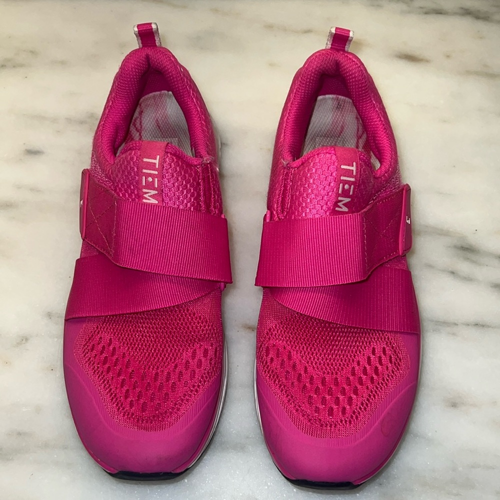 TIEM cycling shoes hot pink
